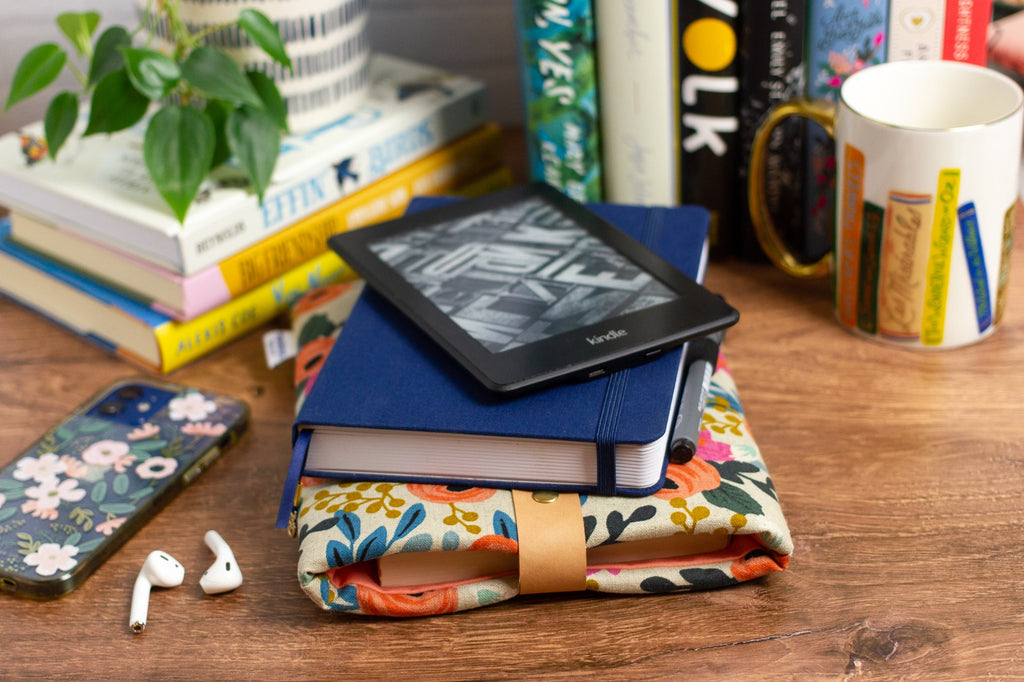 Natural Rosa Book Sleeve - Modern Tally - Book Sleeve