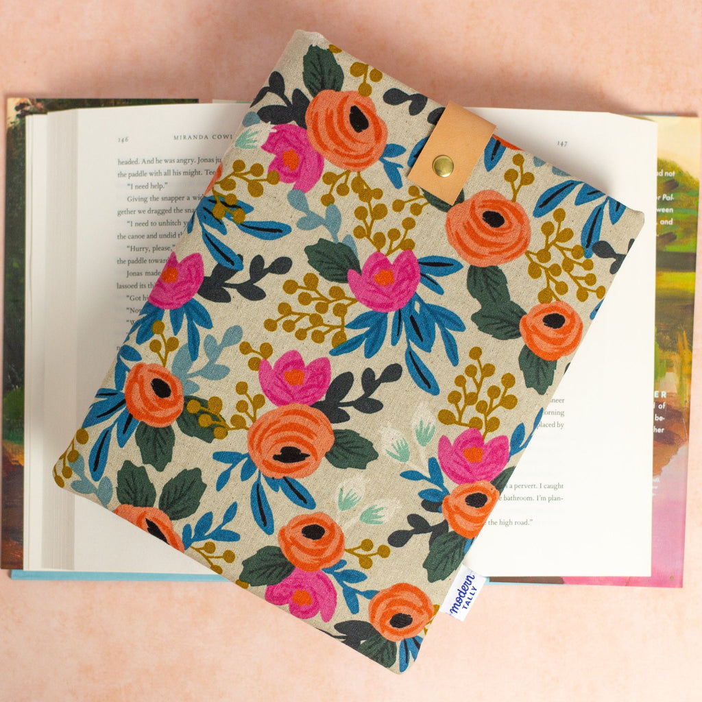 Natural Rosa Book Sleeve - Modern Tally - Book Sleeve