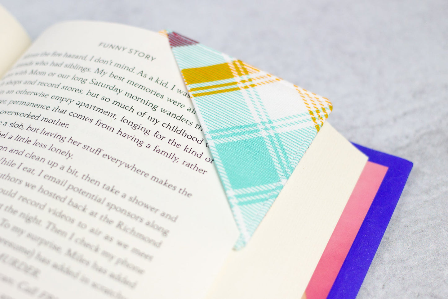 Summer Plaid Bookmark - Modern Tally - Bookmark