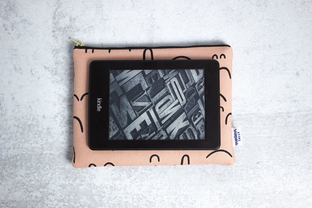 Arches e-Reader Case - Modern Tally - Kindle Case