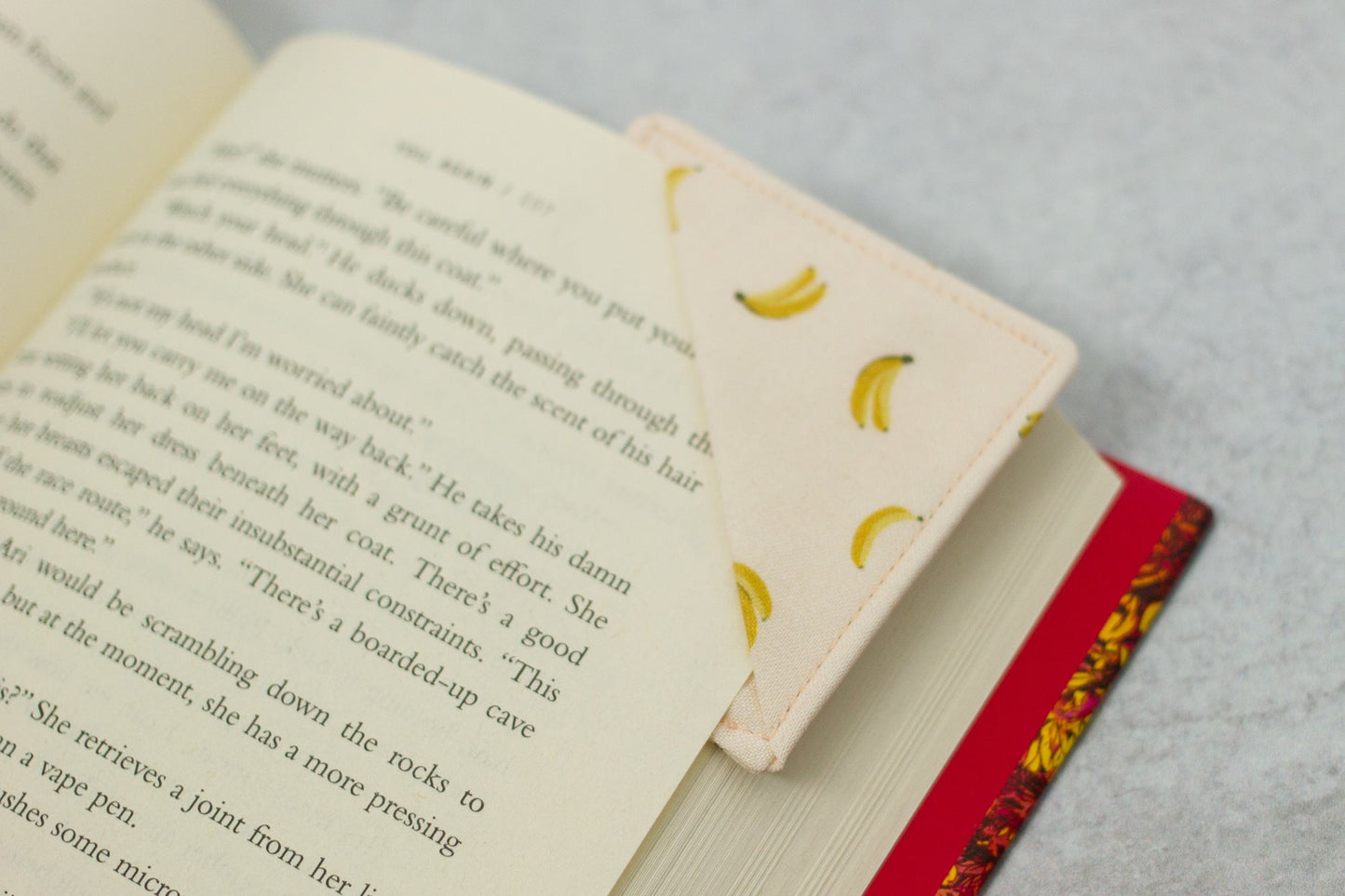 Banana Bookmark - Modern Tally - Bookmark