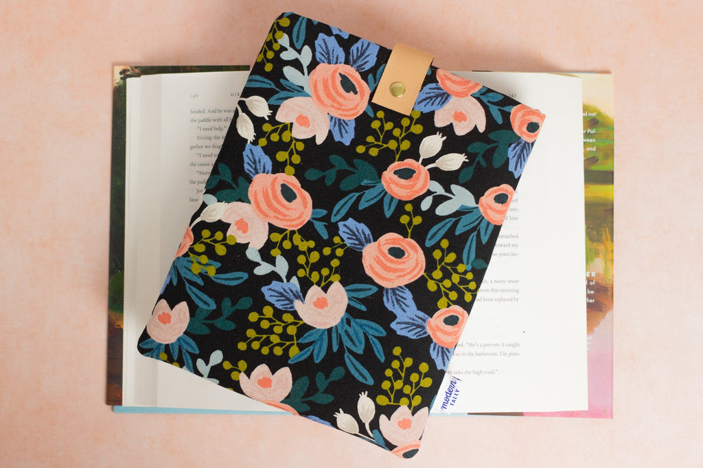Black Rosa Book Sleeve - Modern Tally - Book Sleeve