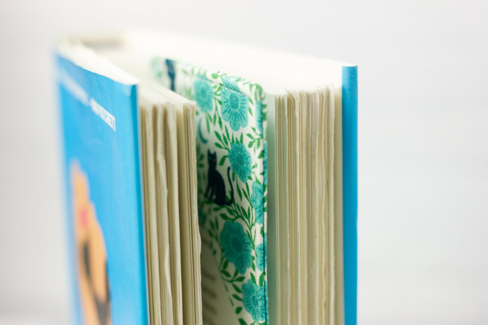 Garden Cat Bookmark - Modern Tally - Bookmark