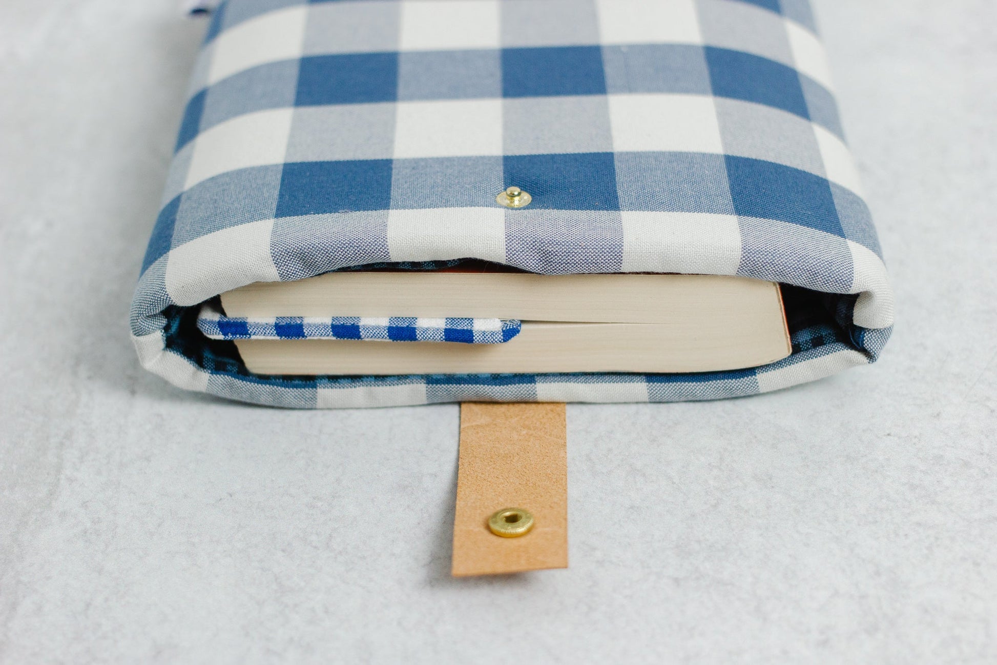 Gingham Corner Bookmark - Modern Tally