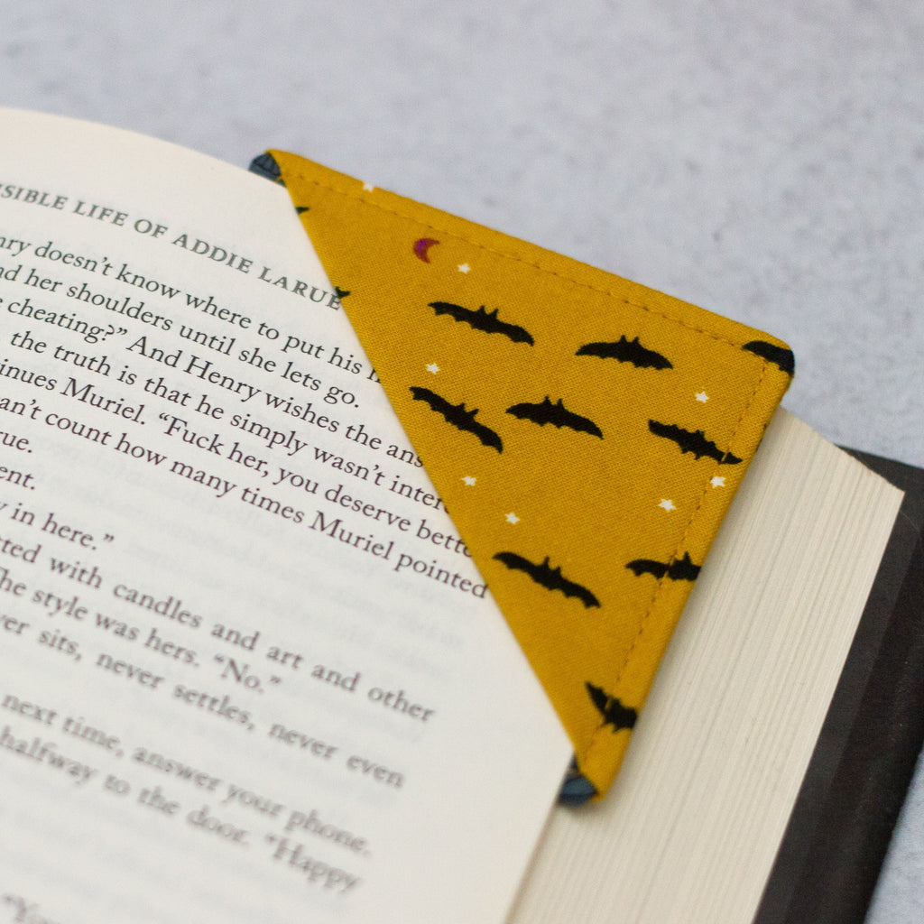 It's Frickin' Bats Bookmark - Modern Tally - Bookmark