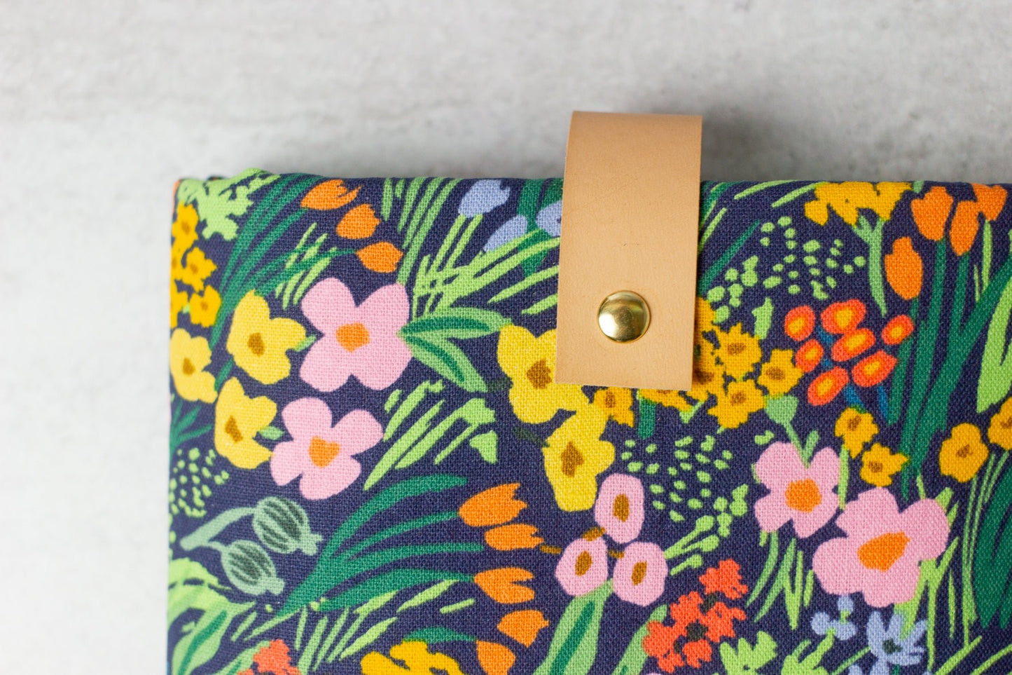 Meadow Book Sleeve - Modern Tally - Book Sleeve