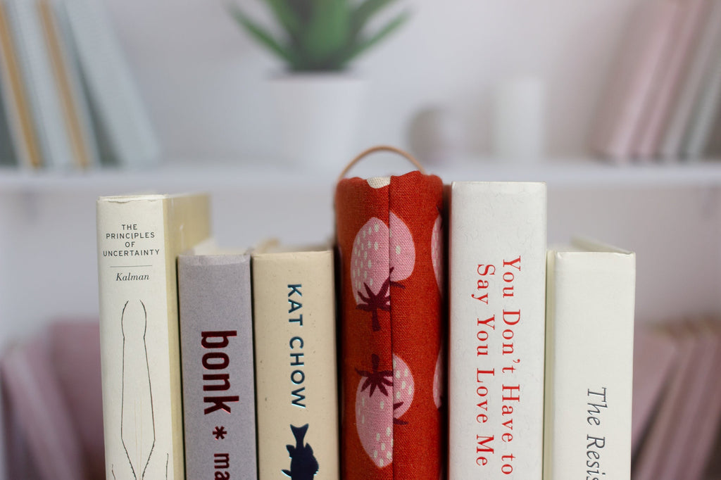 Strawberry Book Sleeve - Modern Tally - Book Sleeve