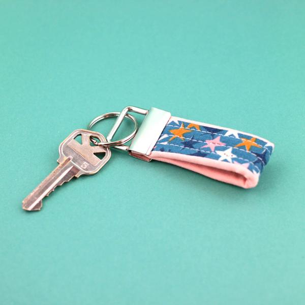 Mini Key Fob, Starstruck in Teal