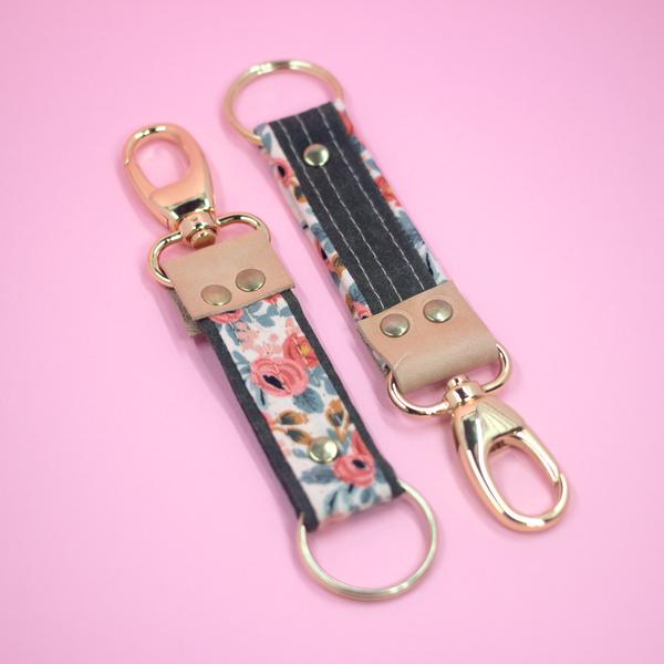 Leather Key Clip, Rosa