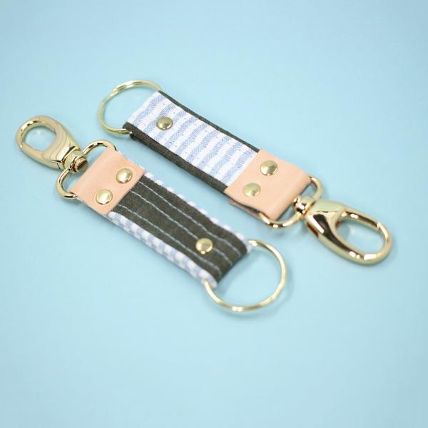 Leather Key Clip, Chambray Stripe