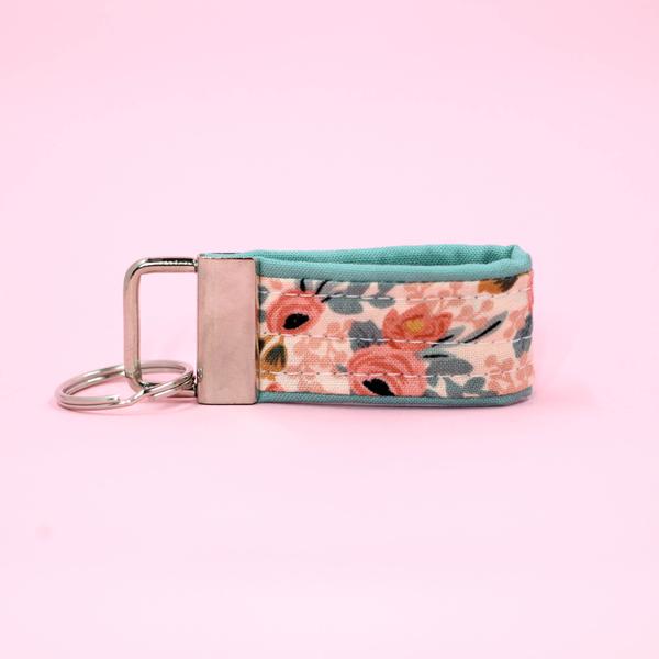 Mini Key Fob, Peach Rosa